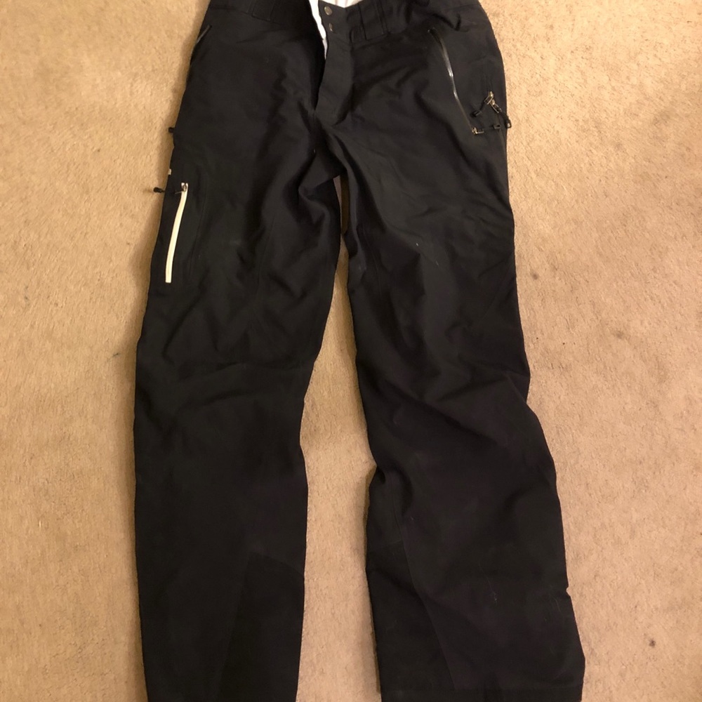 Patagonia women’s M ski pant